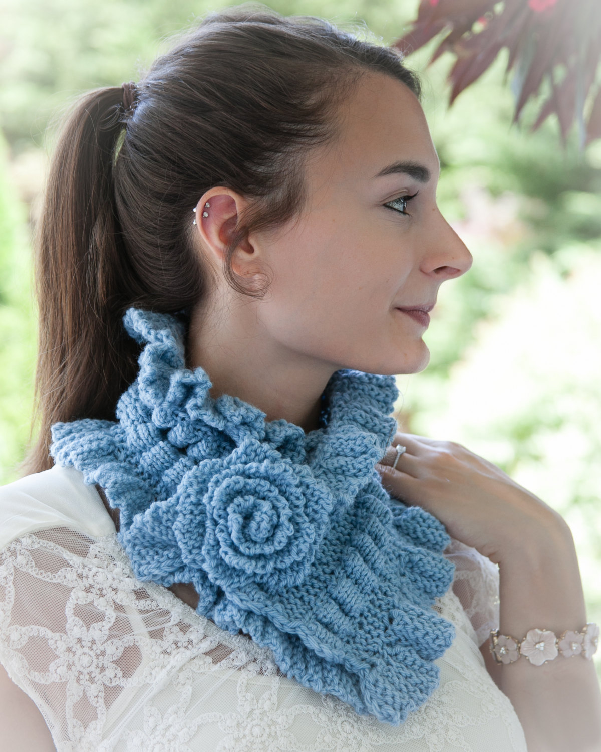 Loom Knit Victorian Cowl, Neckwarmer Pattern | This Moment Loom Knit Victorian Cowl, Neckwarmer Pattern | This Moment