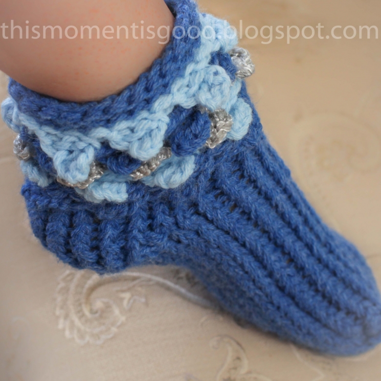 Loom Knit Scallop/Crocodile Slipper Sock Pattern