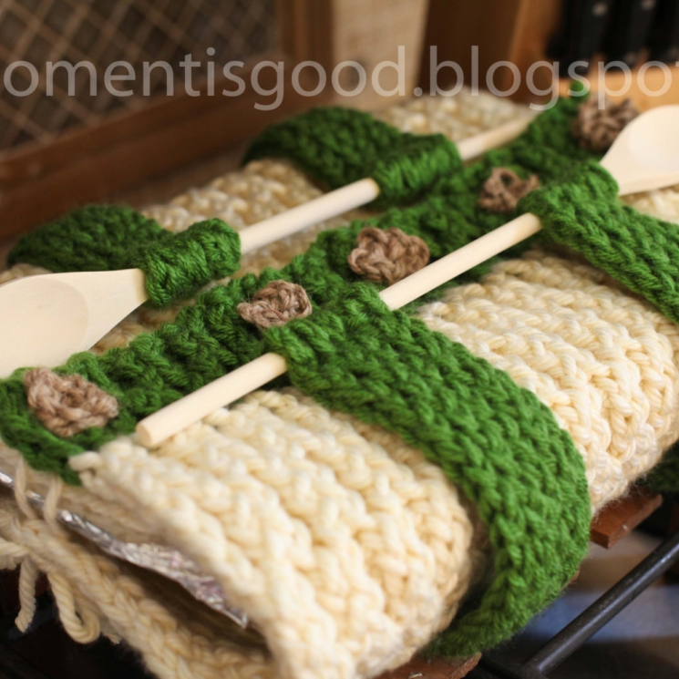 LOOM KNIT CASSEROLE CARRIER PATTERN