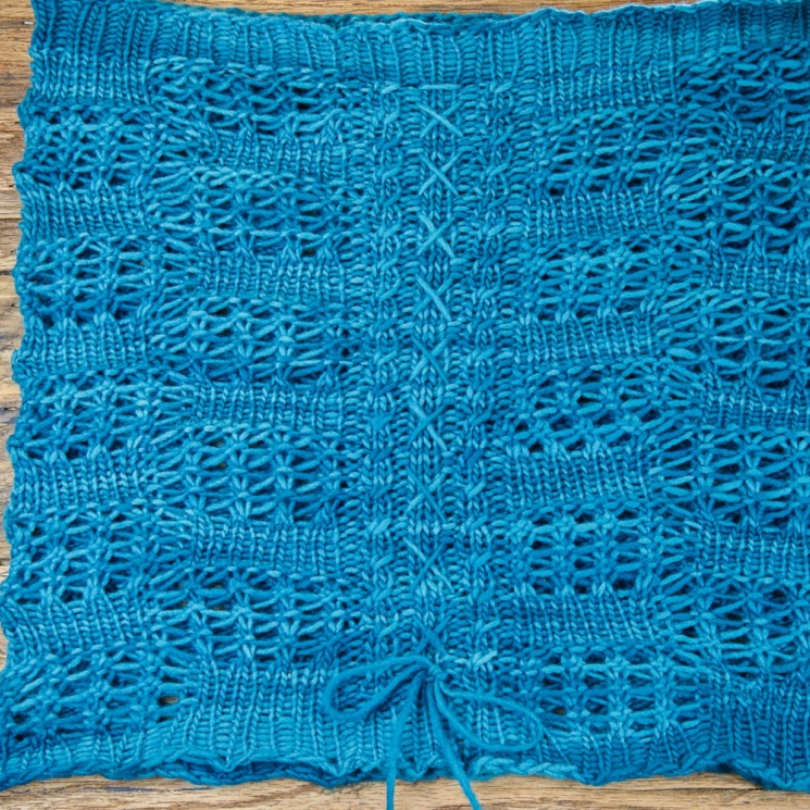 LOOM KNIT LACE SNOOD, COWL PATTERN