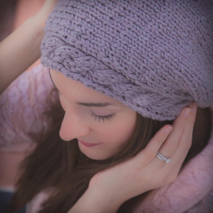 Loom Knit Cable Beret Pattern, Ladies, Hat. PDF PATTERN Download.