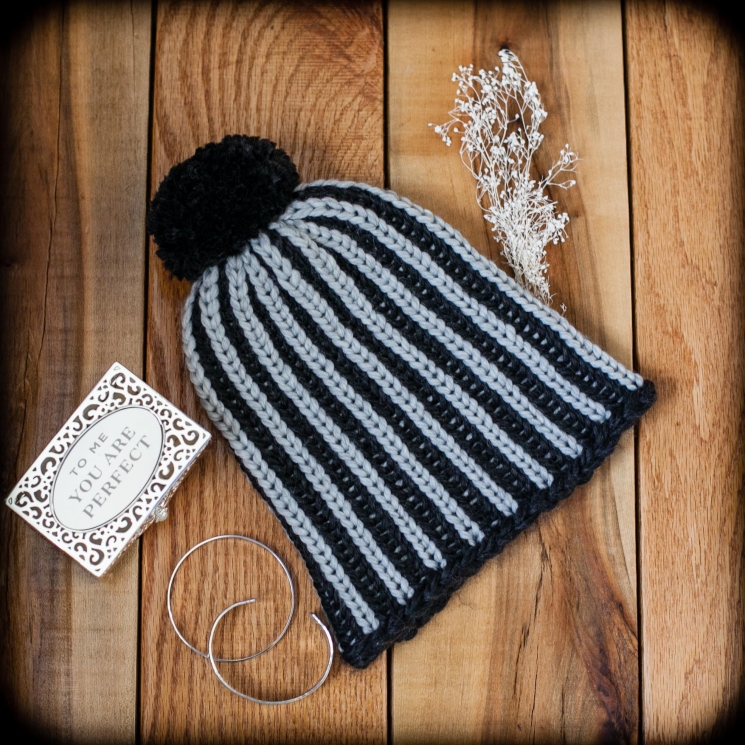 Loom Knit Brioche Hat Pattern, Ski Cap, Slouchy Hat.