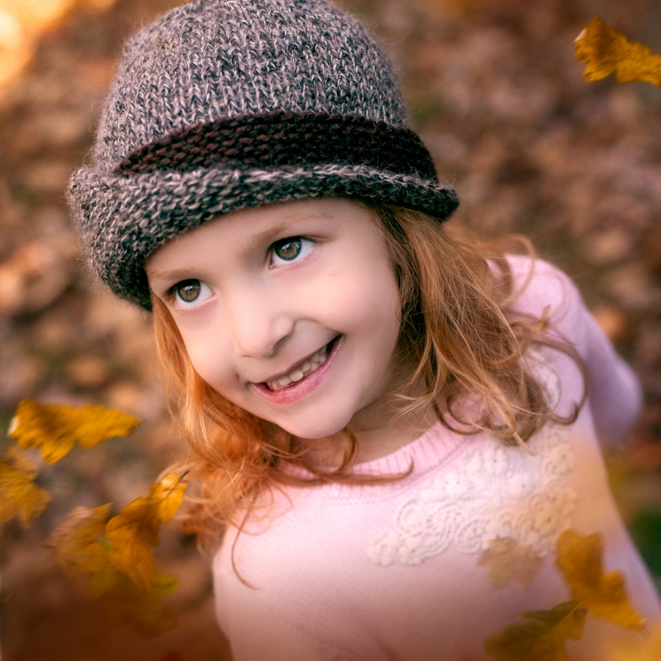 Loom Knit Tweed Cloche Hat PDF PATTERN. Fold up flap, sized for newborn to adult