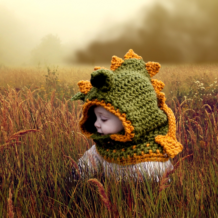 Loom Knit Dragon Hood PATTERN. PDF Download. Sized for 9 mos to adult.