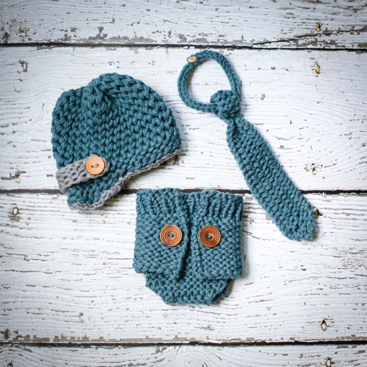 loom knit newsboy, tie, diaper cover pattern set.