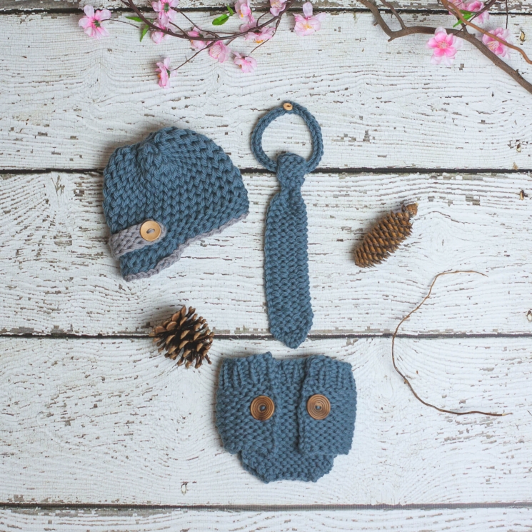 loom knit newsboy, tie, diaper cover pattern set.