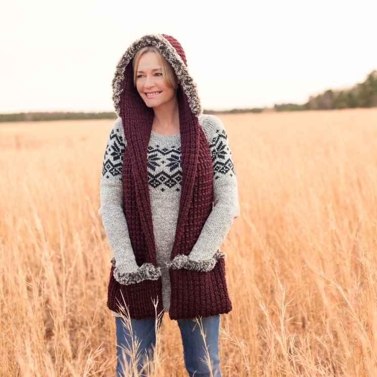 Loom Knit Scoodie Pocket Scarf PDF PATTERN. Warm Wrap With Hood and Faux Fur Tri