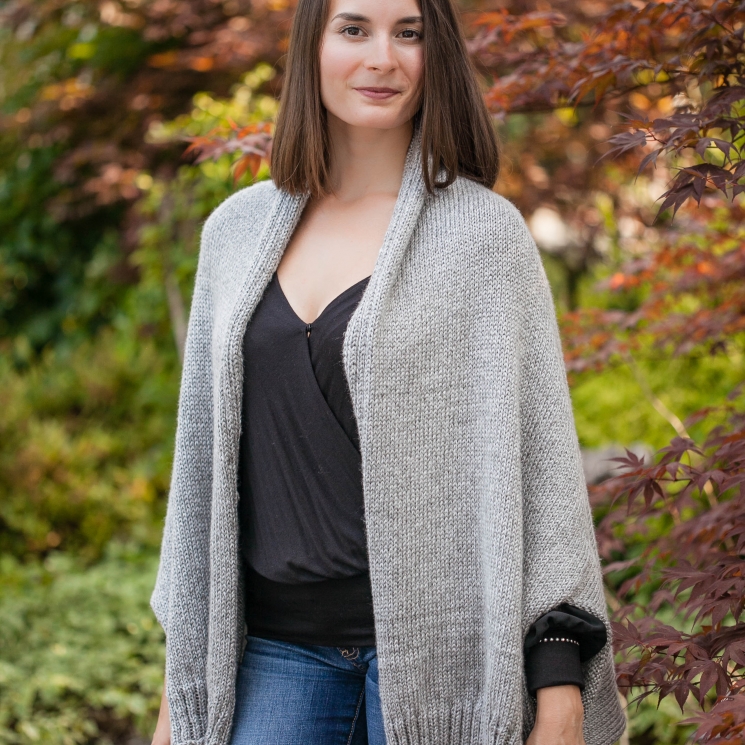Loom Knit Shrug Style Cardigan Pattern. Oversized fit, Warm Winter Sweater. PDF