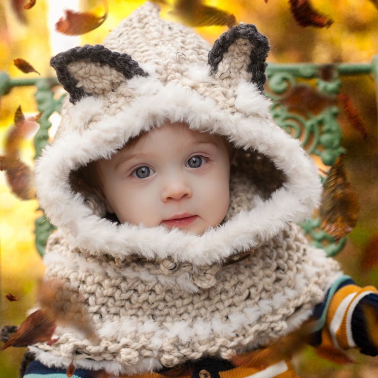 Loom Knit Wolf Hood PDF PATTERN. Oversized and Warm, Quick Project! Digital Down