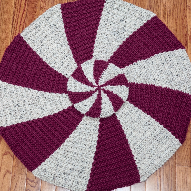 Loom Knit Rug PATTERN. Starlight, Peppermint, Pinwheel Color Design. 3 sizes, La