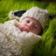 Loom Knit Lamb Cocoon and Hat Pattern Set