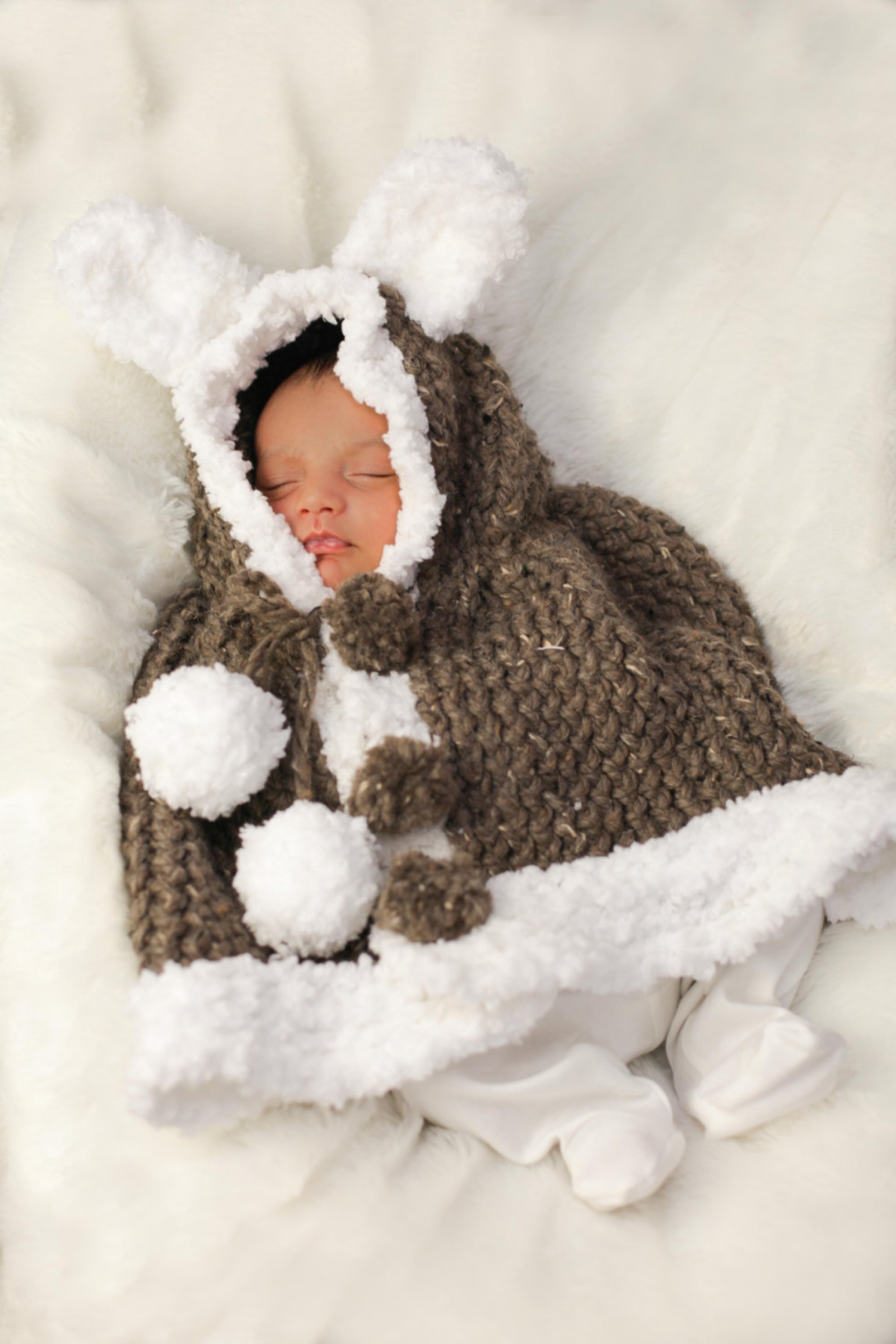 Loom Knit Newborn Poncho PATTERN; Loom knit Rabbit Poncho
