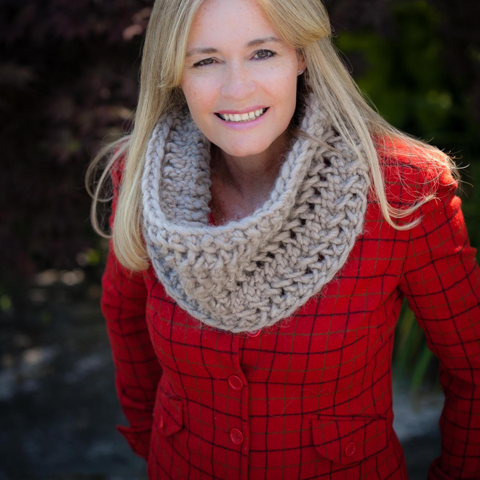 Loom Knit Cowl Pattern, Chunky Lace Cowl Pattern This Moment is Good