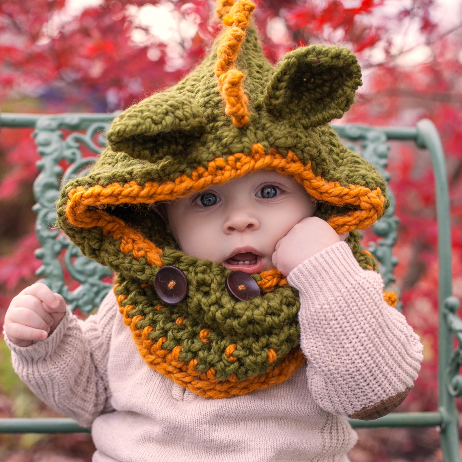 Loom Knit Mouse Hat And Cowl Set PDF PATTERN. Sized For Baby to Adult.