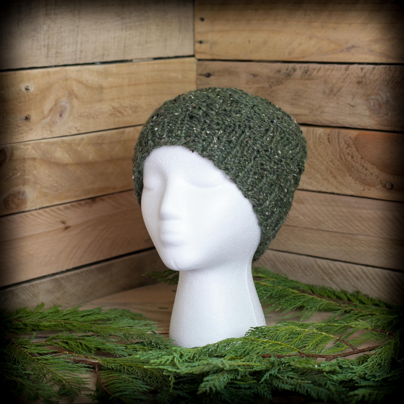 Loom Knit Men's Hat Pattern, Pinecone Stitch, Ski Cap, Tweed, Unisex
