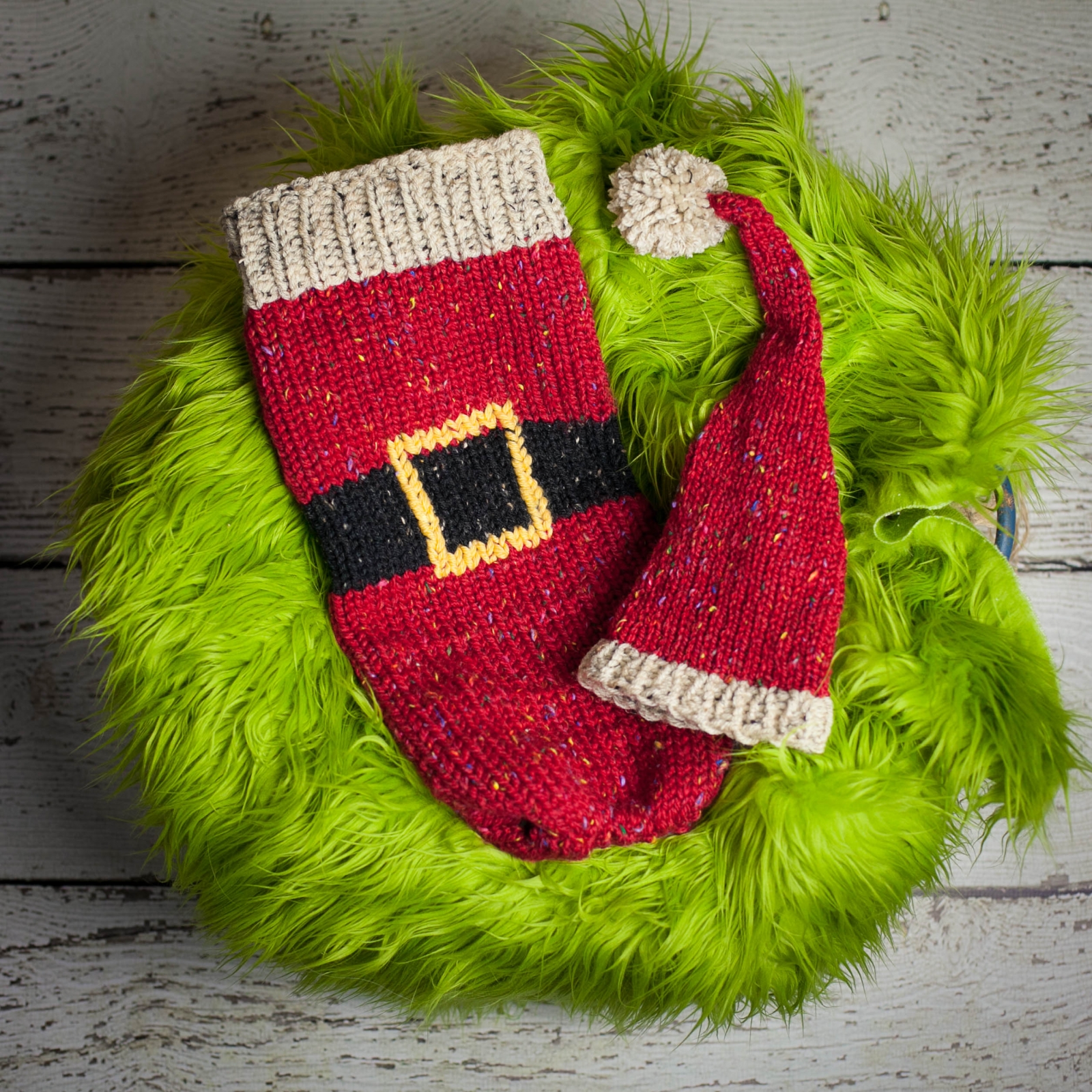 Loom Knit Christmas Cocoon And Santa Hat Pattern For