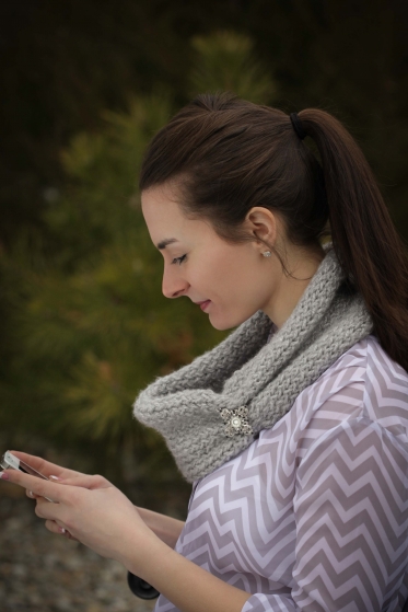 Elegant tube scarf