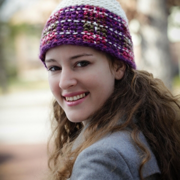 Loom Knit Plaid Hat Pattern. The Malinda Plaid Hat Pattern, ladies hat, ski hat. PATTERN ONLY! Available for immediate download.