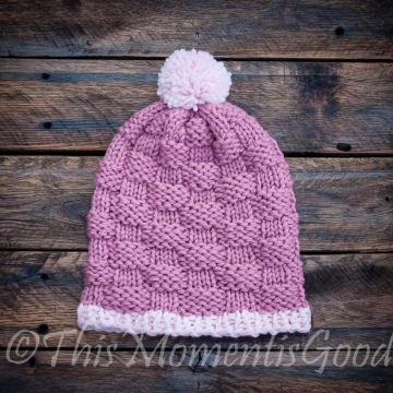 Loom Knit Hat Collection 1 PATTERN Set. 4 PATTERNS included. All patterns utilize Knits and Purls to create the designs. 15 page PDF.