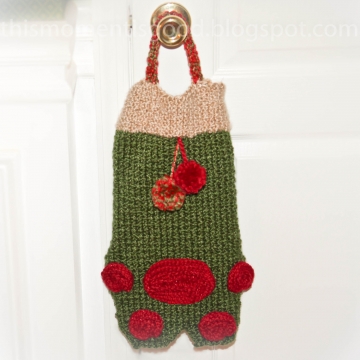 Loom Knit Pet Stocking PATTERN! Adorable, Large Paw Print Stocking Pattern or Child's Bag.  PATTERN is available for immediate PDF Download.