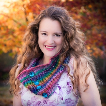 Loom Knit Lace Cowl PATTERN, Eyelet, Colorful, Lacy, Ladies Draped Cowl, PDF PATTERN Download.