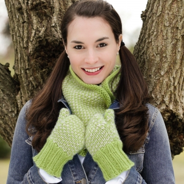 Loom Knit Mittens and Cowl