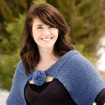 Loom Knit Pom Pom Capelet Loom Knit Pom Pom Capelet