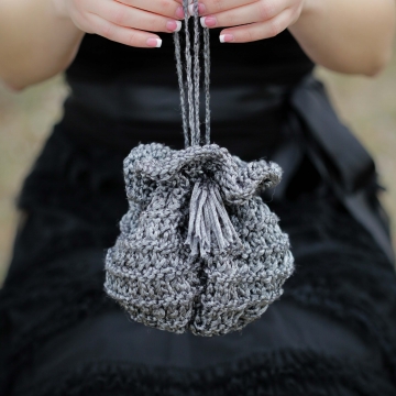 Loom Knit Lace Evening Purse Loom Knit Lace Evening Purse