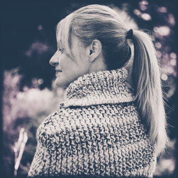 Loom Knit Cape, Capelet, Poncho PATTERN.