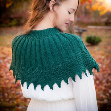 Loom knit cape pattern, capelet, shawl, poncho, wrap, victorian, PATTERN. Feminine and elegant loom knitting PDF Download.